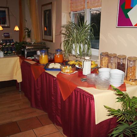 Hotel Zum Ratsherrn Lubeka Zewnętrze zdjęcie