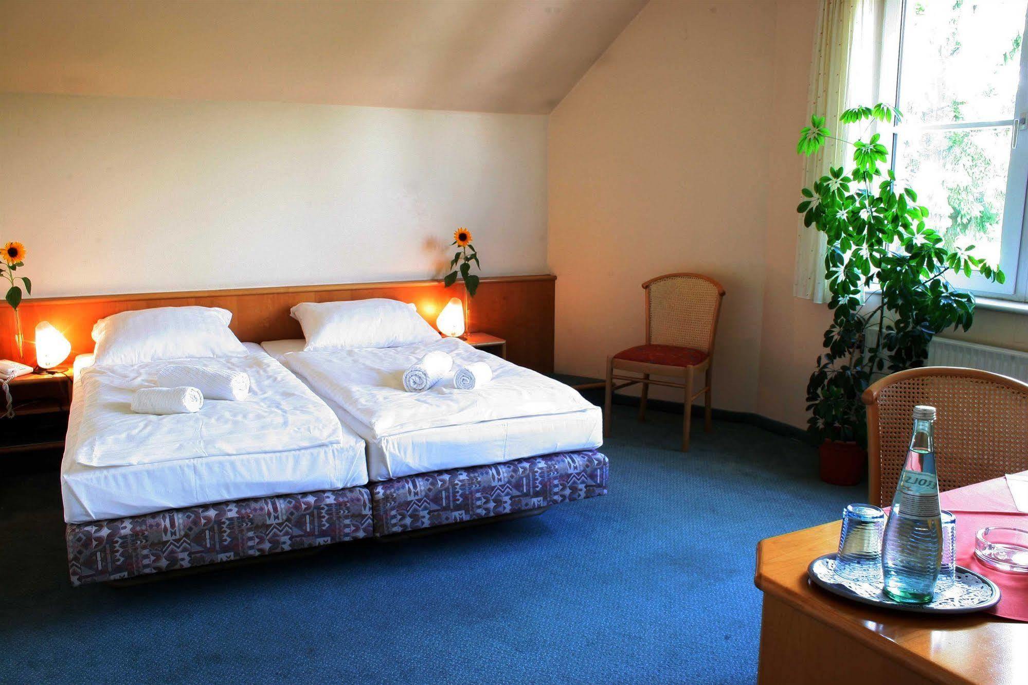 Hotel Zum Ratsherrn Lubeka Zewnętrze zdjęcie